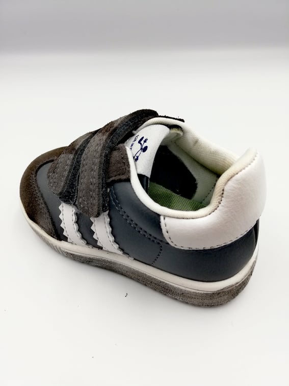 Προβολή προϊόντος Παιδικά ανατομικά παπούτσια Titanitos